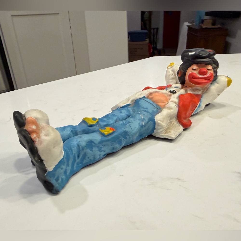 Vintage 1977 Annette Little Clown Sculpture – Reclining Pose